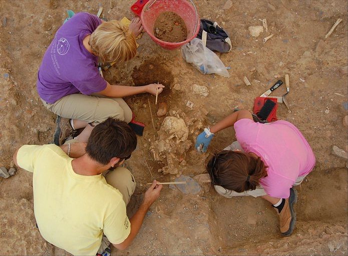 A team of archaeologists and other researchers hope that an ancient graveyard in Italy can yield clues about the deadly bacterium that causes cholera.